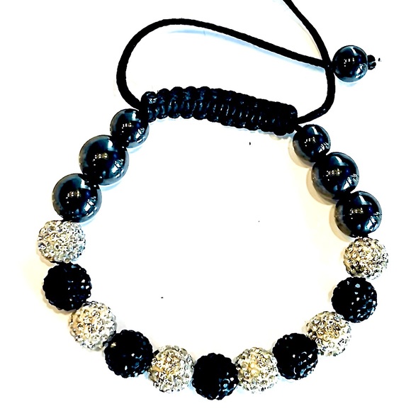 Brazilian Beaded Adjustable bracelet silver & Black, I also have black & Gold! - Picture 2 of 3